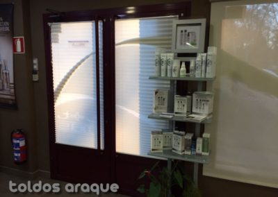 Empresa Toldos en Madrid  instaladores  ESTORES ENROLLABLES  