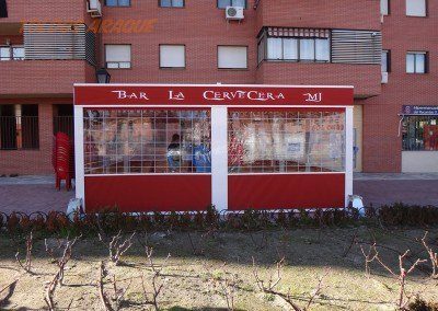 TOLDO CORTAVIENTOS MADRID BAR LA CERVECERIA 5