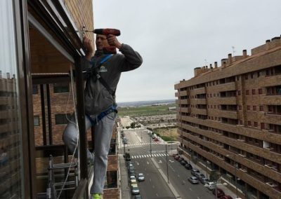 Empresa Toldos en Madrid  instaladores  SEGURIDAD  