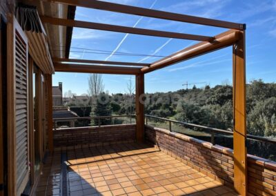 TOLDO CORTAVIENTOS COFRE MADRID PERGOLA 80 X 40 CON CORTAVIENTOS COFRE EN LAS ROZAS MADRID 1